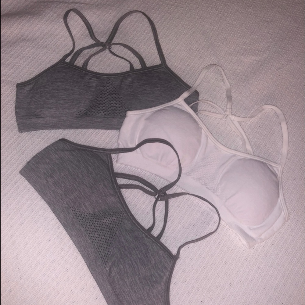 Girl’s, Training Bras, Hanes, X-LARGE, Multi-color, NWOT